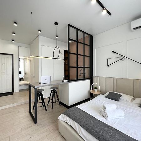 Квартира Smart В Новом Доме Pavlodar Exterior photo